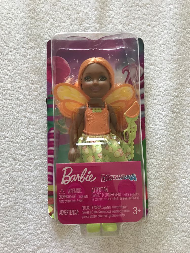 Vând păpușă Barbie