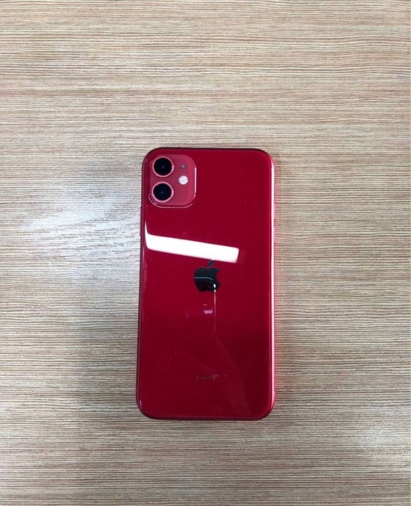 iphone 11 red  soatilad