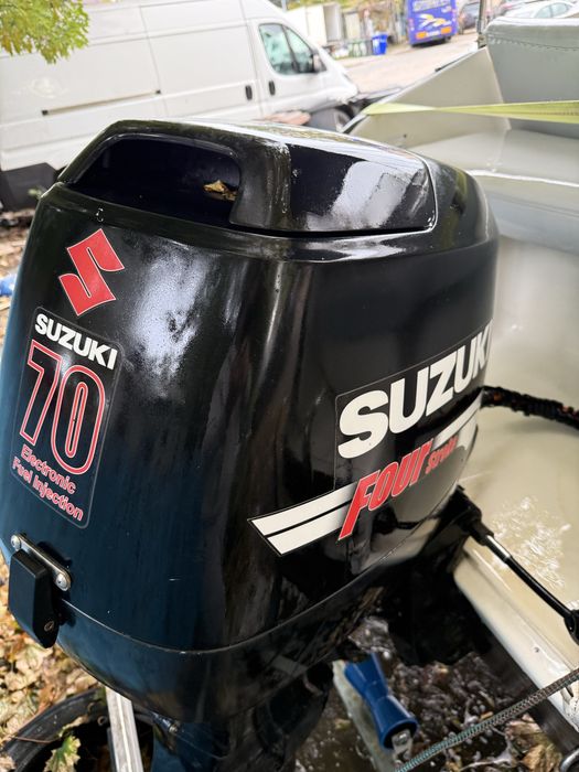 Barca cu motor rio iberica