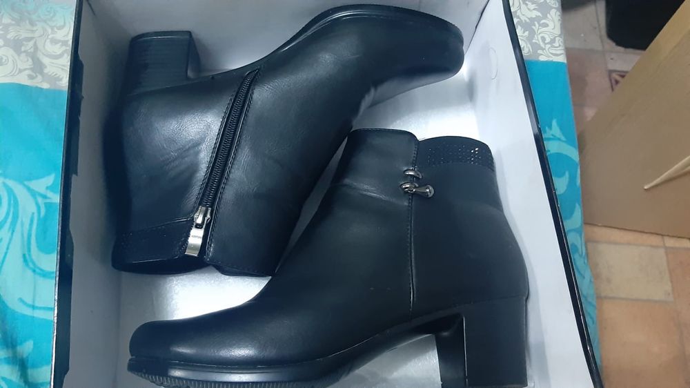 Полусапожки на каблуке