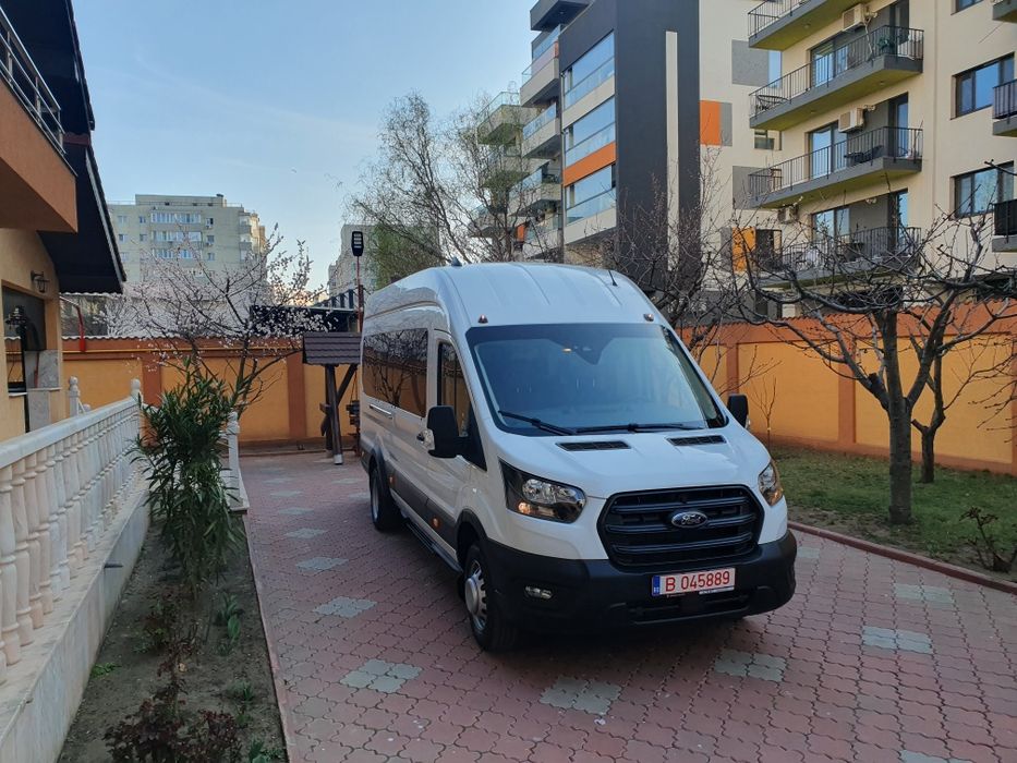 Ford Tranzit Microbuz