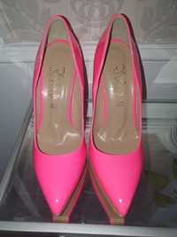 Pantofi roz piele 37