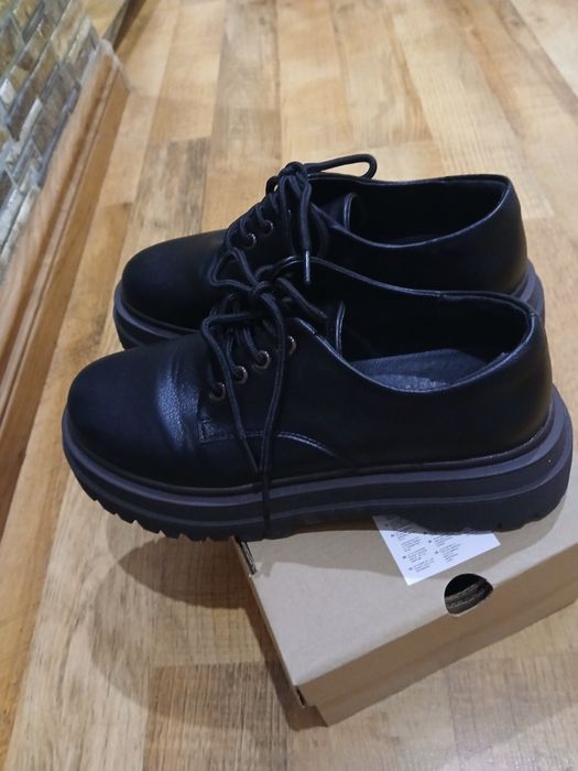 Дамски обувки Cropp