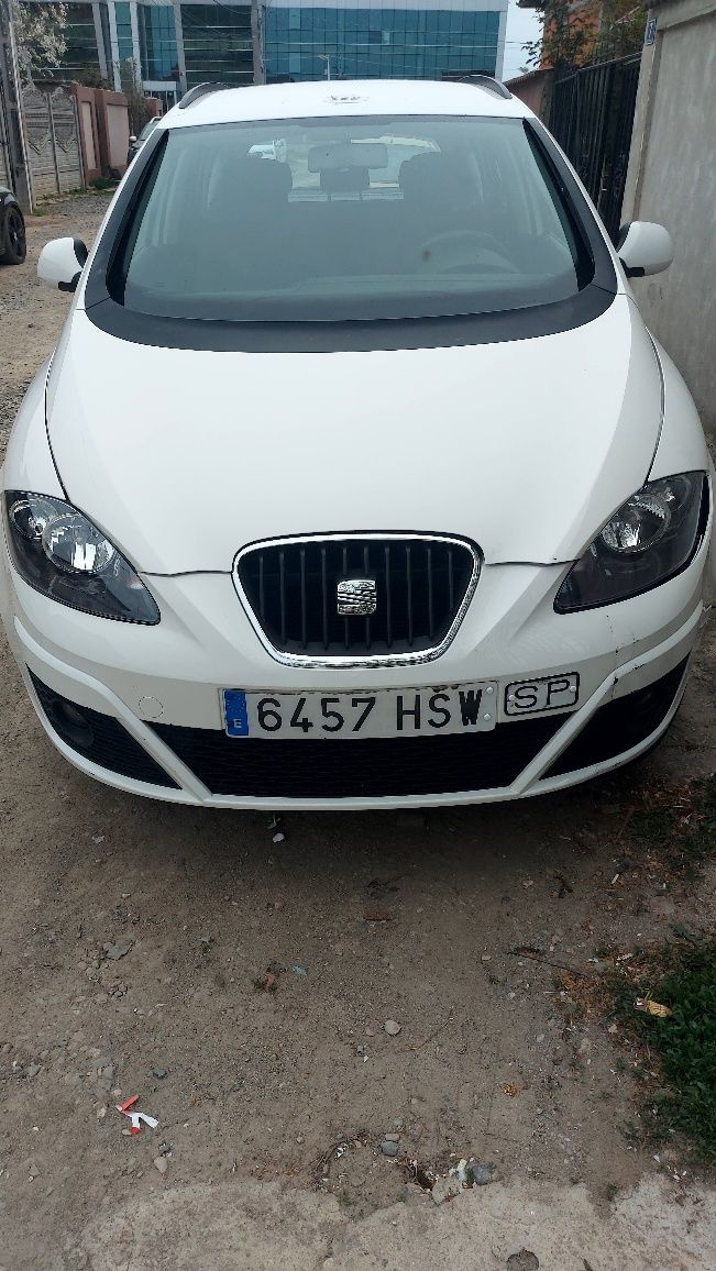 Vînd Seat Altea xl 2013 1.6