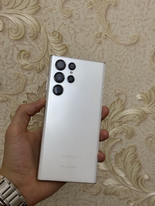 Samsung s22 ultra white