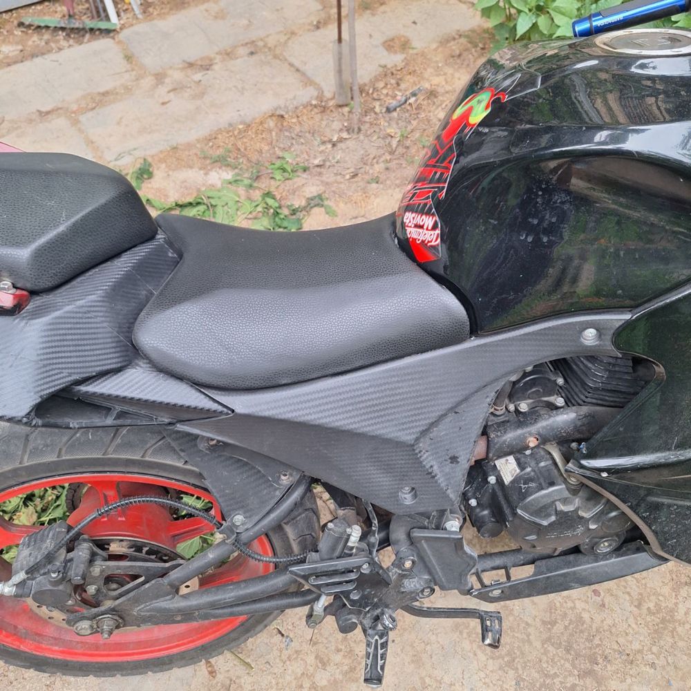 Ducasu 250cc мотоцикл