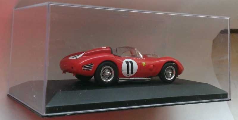 Macheta Ferrari TR60 Winner Le Mans 1960 - IXO 1/43