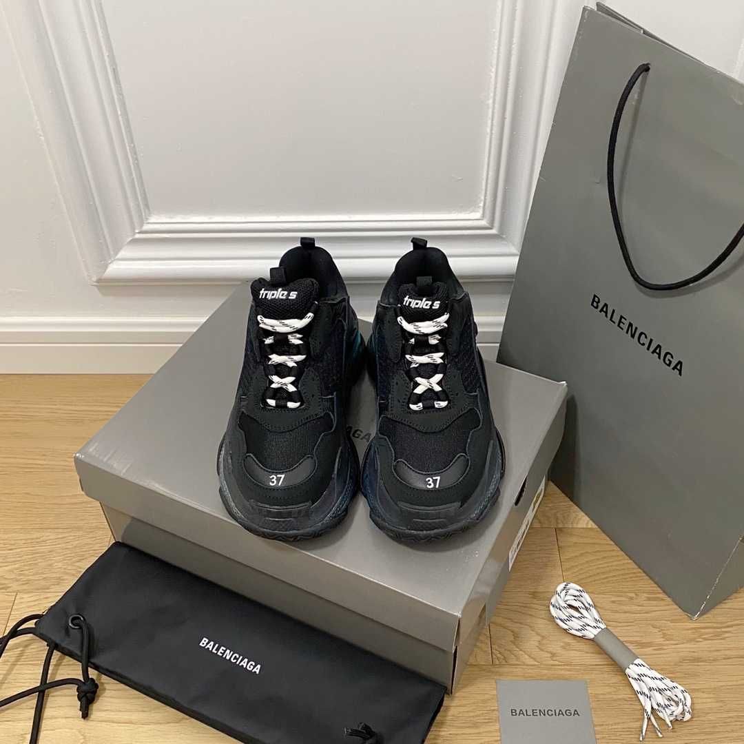 Adidasi Balenciaga Triple S - Premium