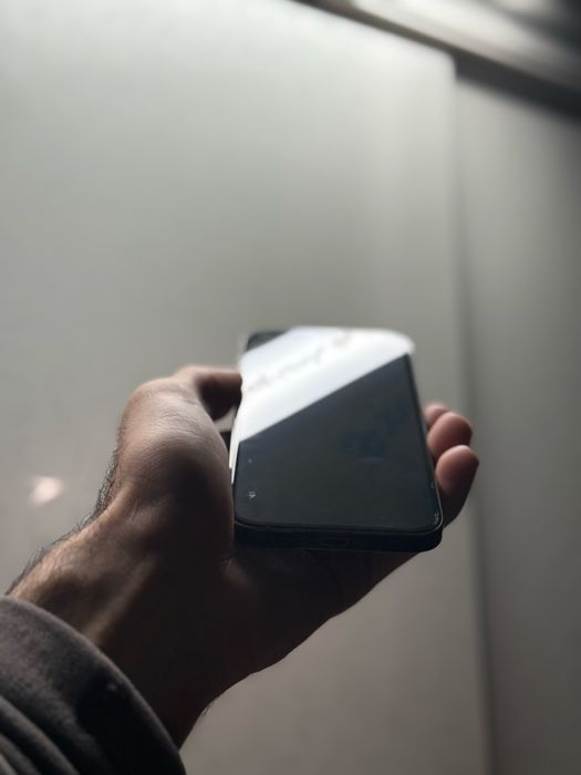 Iphone 12 pro abmen bor 13 uziga