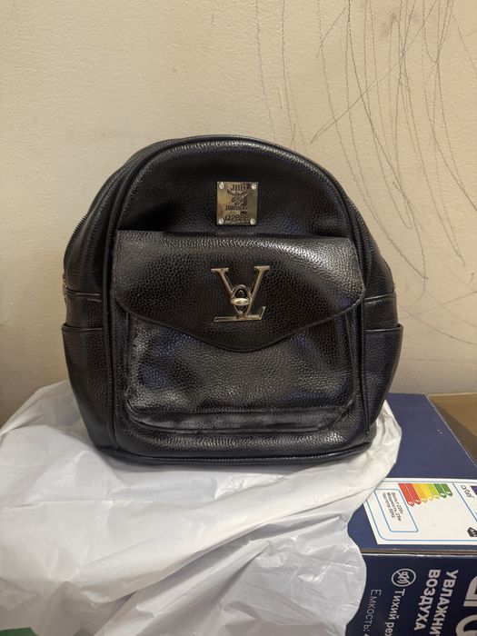 детский рюгзак для садика, для прогулки, можно и взрослым носить,