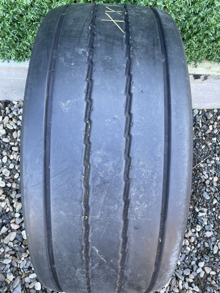 Anvelopă camion 385/55 R22,5 BARUM