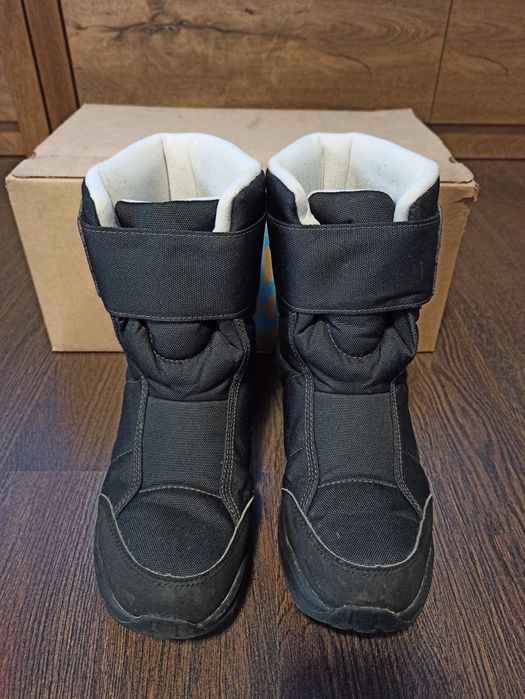 Ботуши Quechua -черни