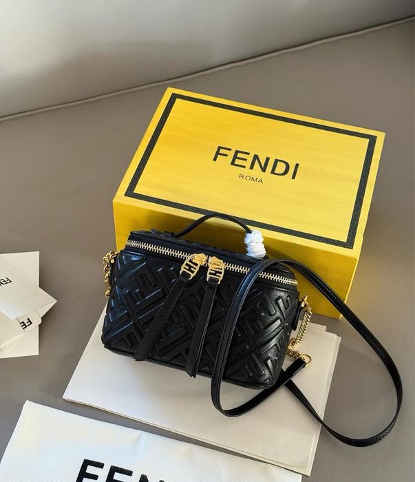 FF дамска чанта New Season