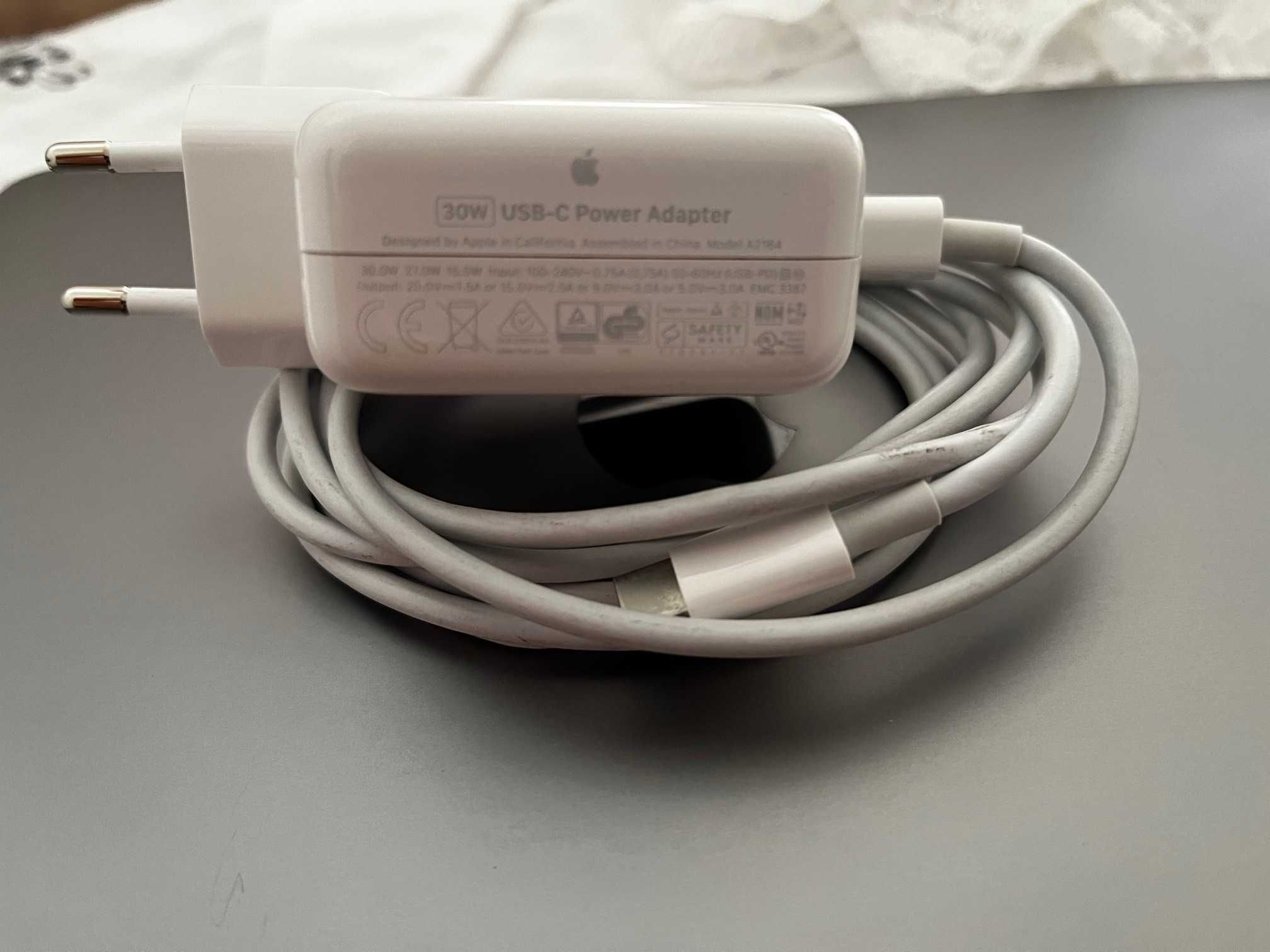 MacBook Air 13.3" – Перфектно състояние!