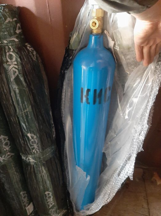 Баллоны 8-10-40 литров б.у и новые.