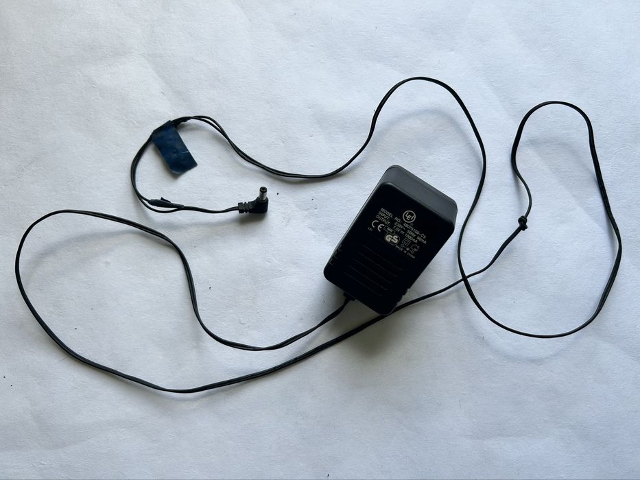 Alimentator incarcator laptop LEI 7.5V 1000mA