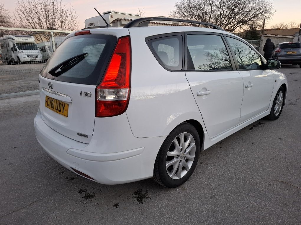 Hyundai i30 2011 На части