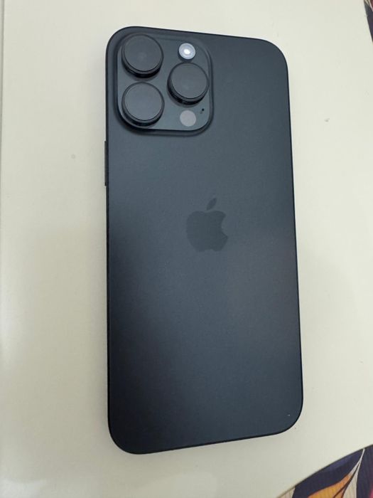 iPhone 16 pro max 256 gb