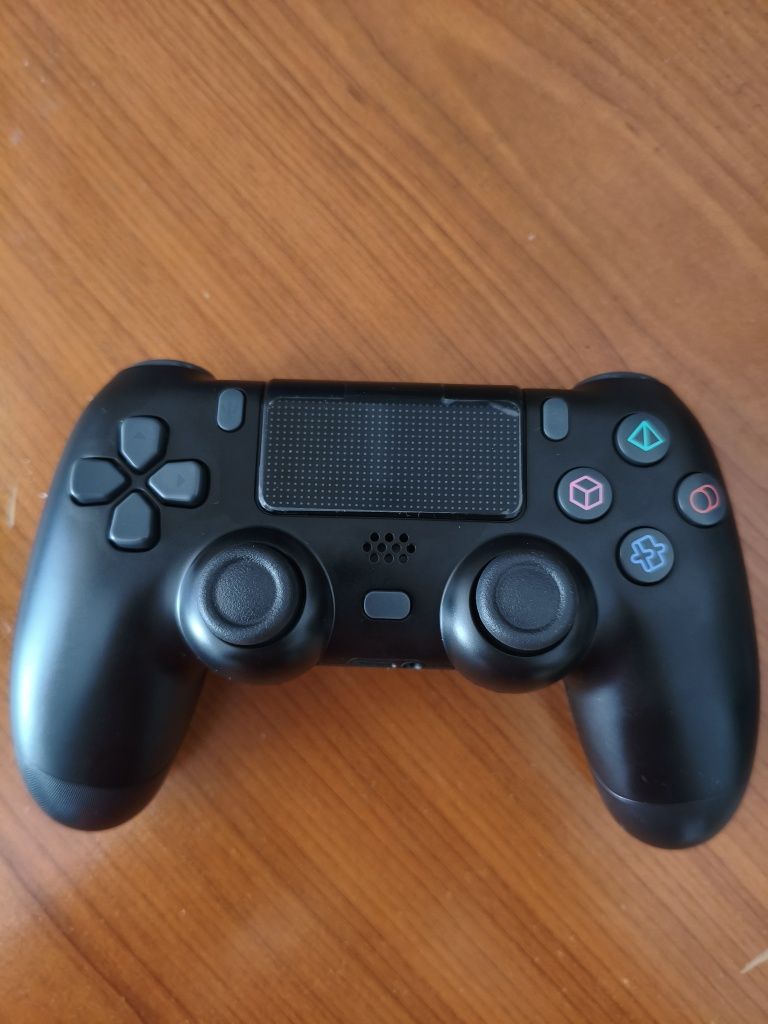 Джойстик за PS4, плейстейшън 4