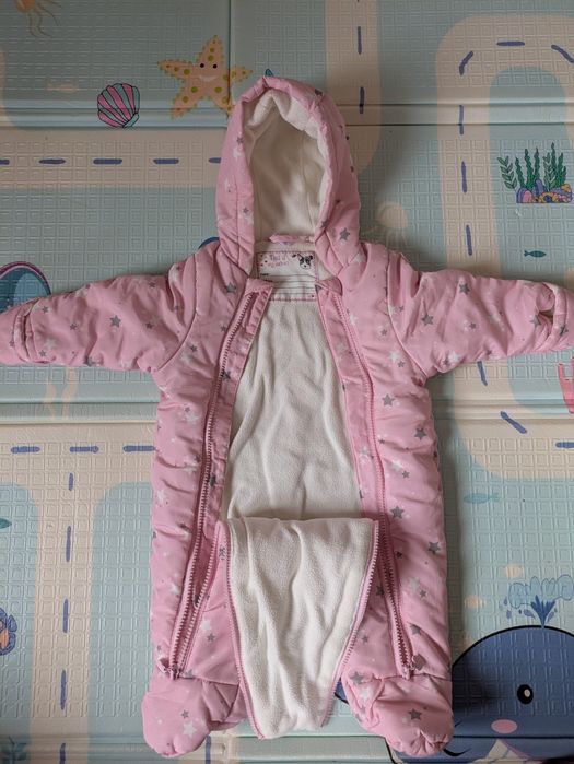 Розов зимен бебешки космонавт за новородено