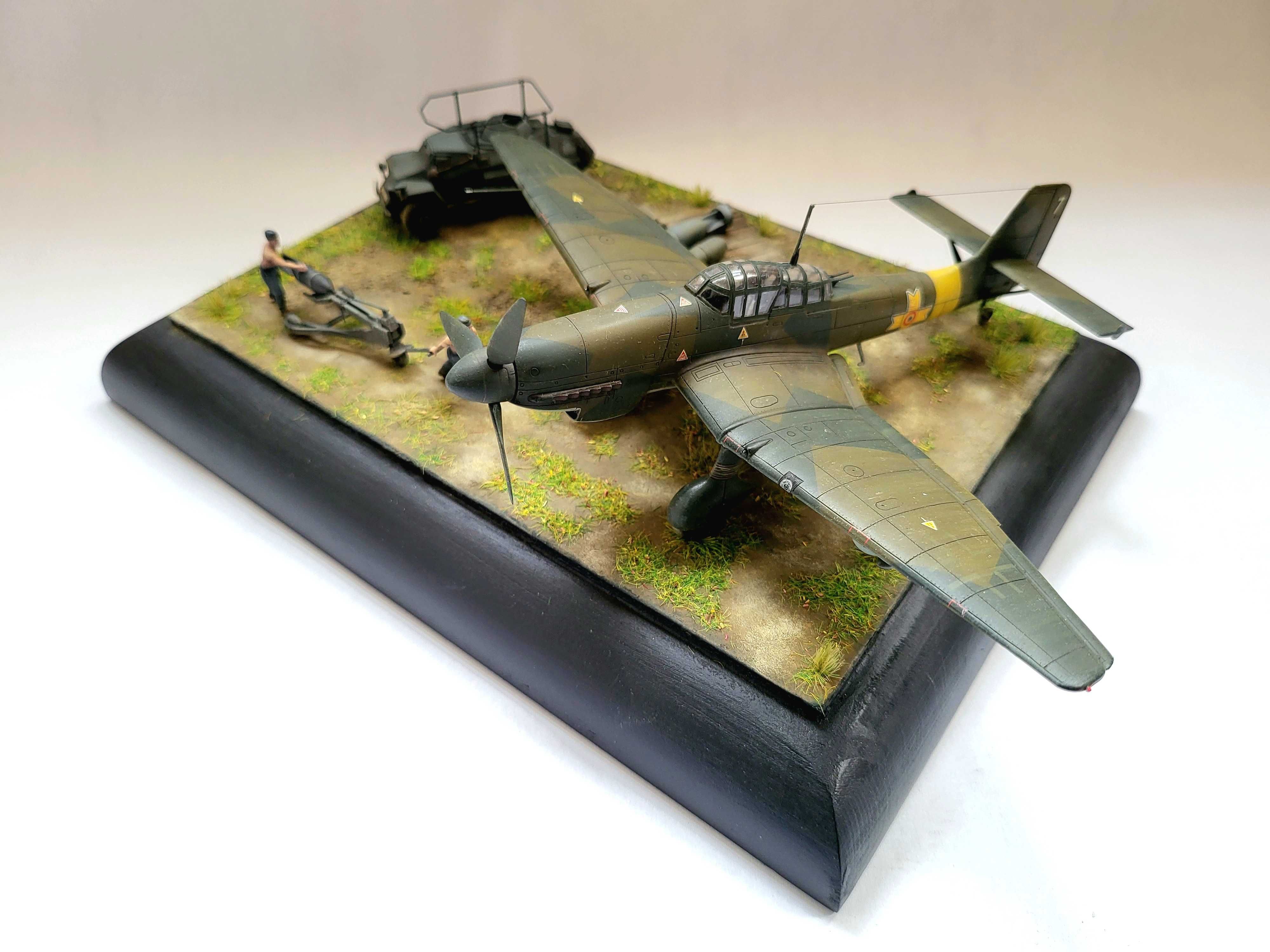 Modelism Diorama avion bombardament Stuka 1:72