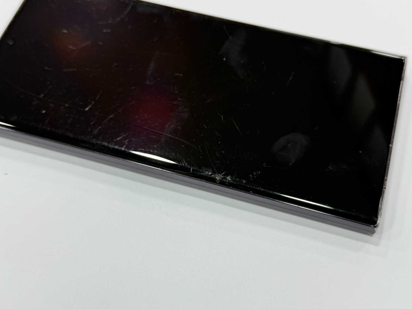 Samsung Galaxy S23 Ultra – 512GB / 12GB RAM