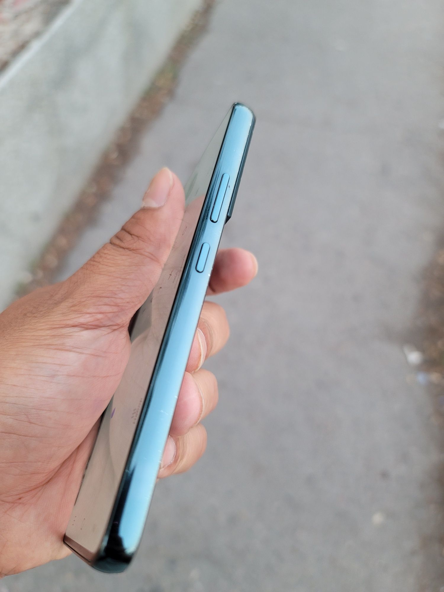 Samsung s22  8/256gb