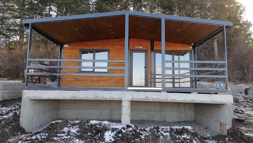 Casa Modulara si Garaje auto, pe structura metalica si panou sandwich