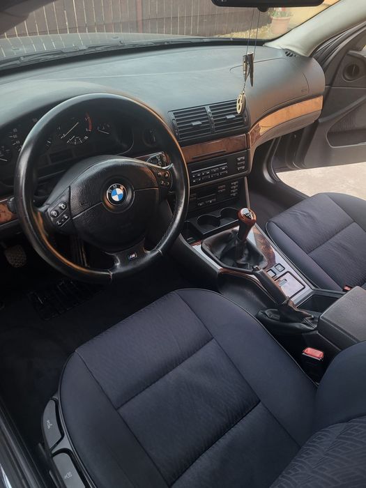 Vând BMW e39 520d