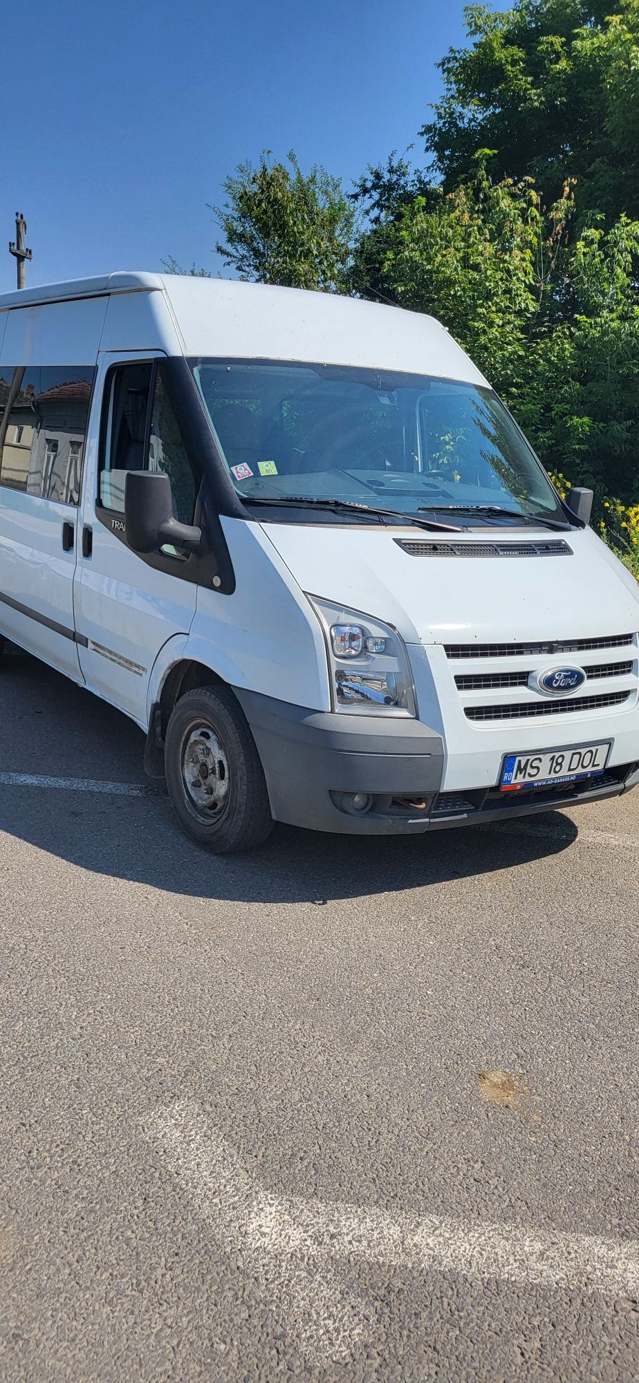 Ford transit 8+1