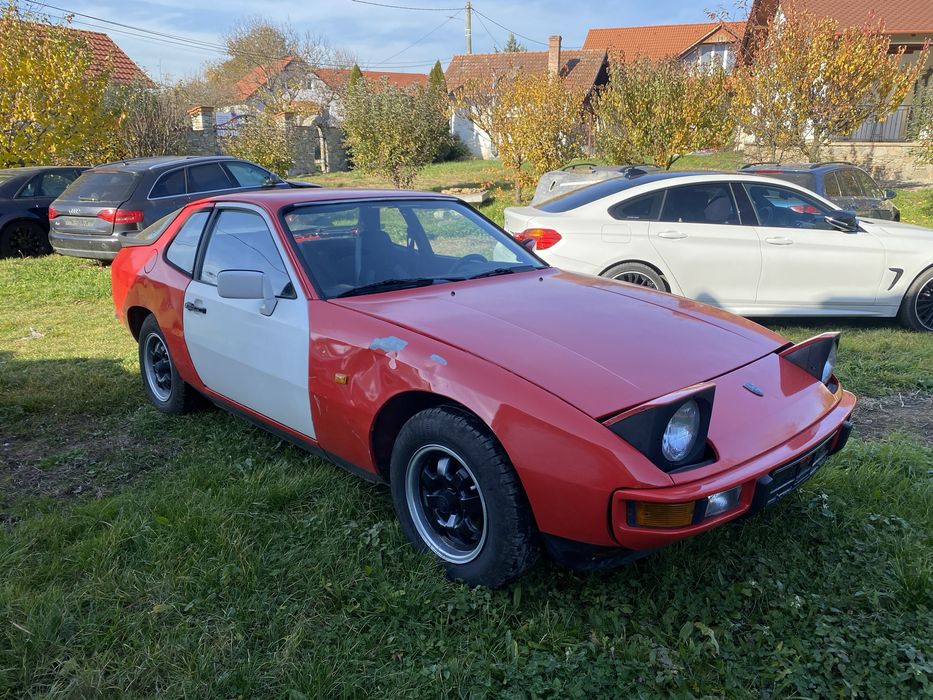 Porsche 924/ 2.0 i/ 125 cp/ injectie/ istoric/retro