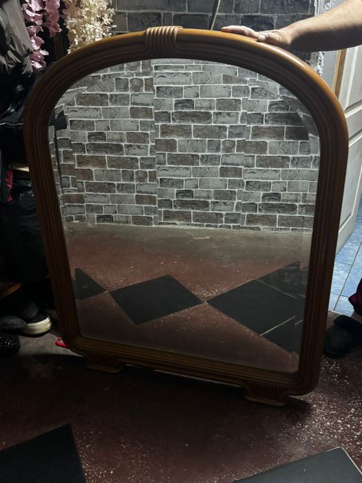 Vând oglinda stare foarte bună