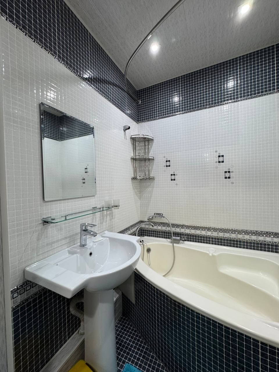 Аренда 2 комнатной квартиры 74кв² Самарканд Дарвоза,Ташкент Сити,Чорсу