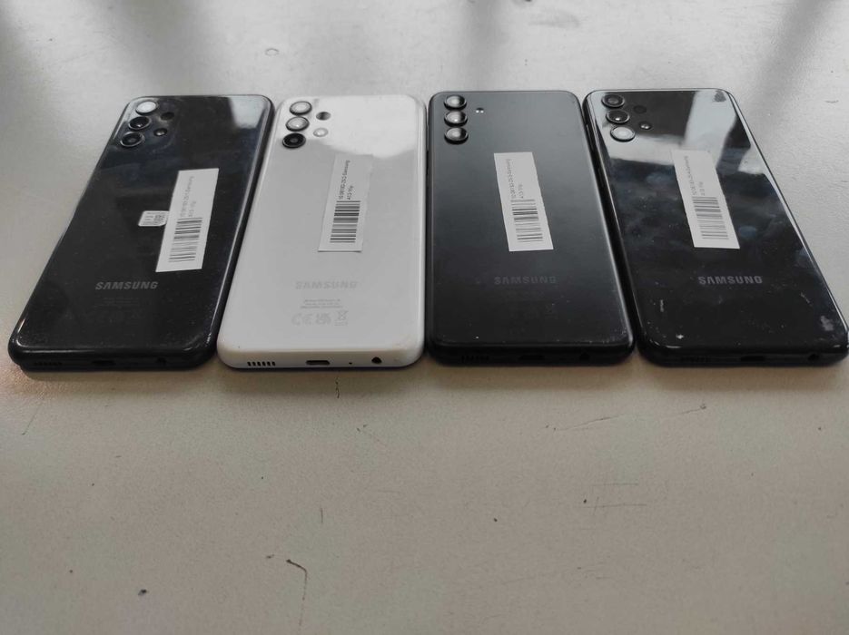 Мобилни телефон Samsung Galaxy A13