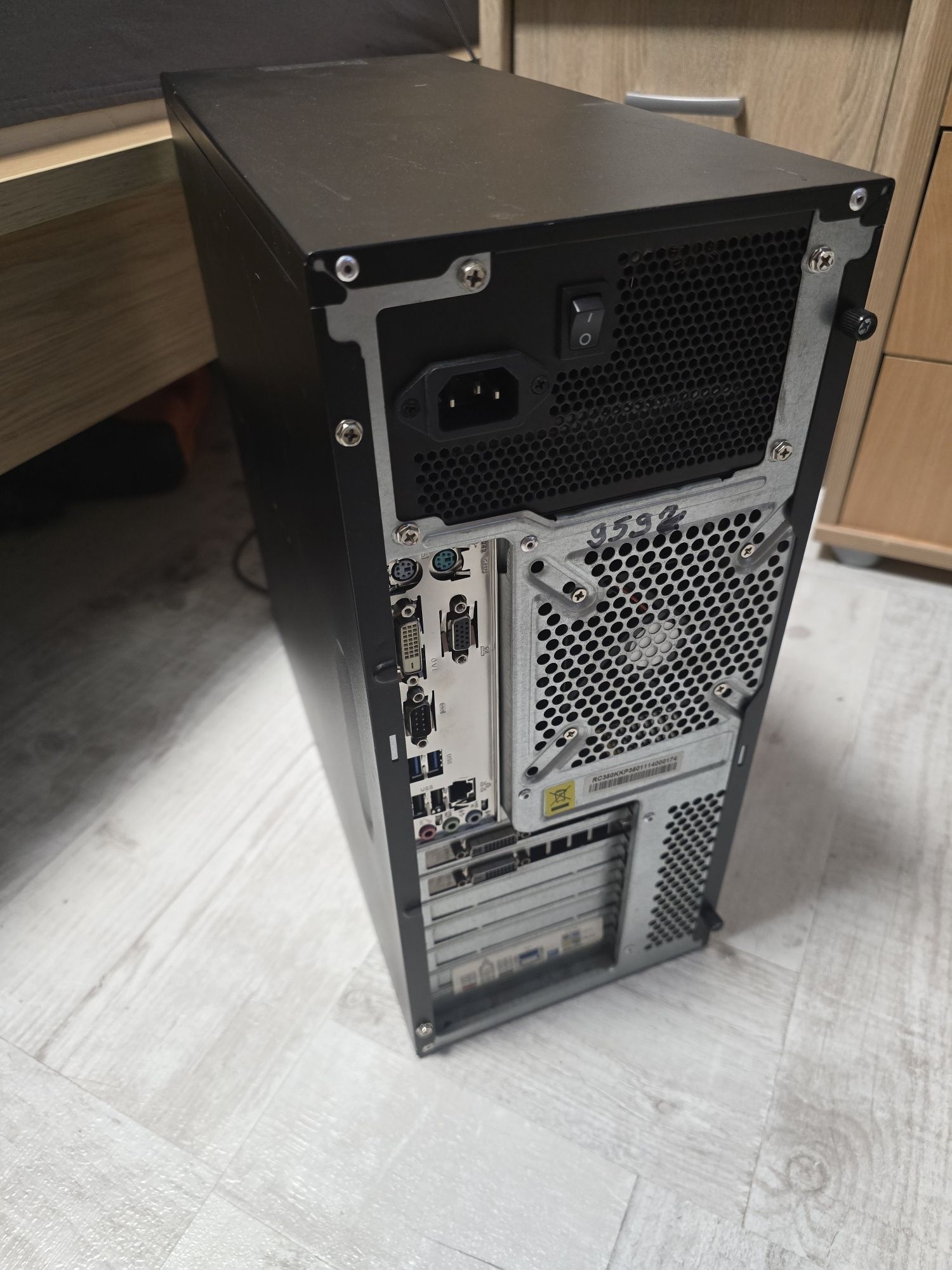 Настолен компютър с NVidia GTX 970 и 16гб рам