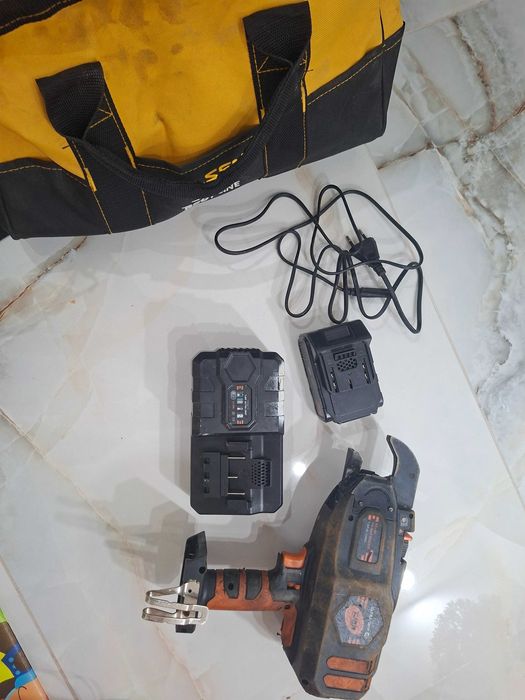 Пистолет за връзване