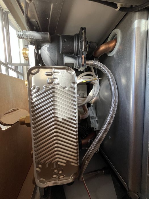 Продается двухконтурный газовый котел VIKTORY 16kw/PROTHERM Lynx 24 kw