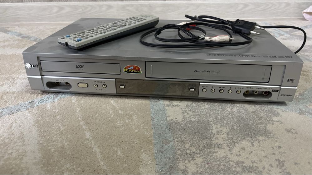 Продается DVD VHC player