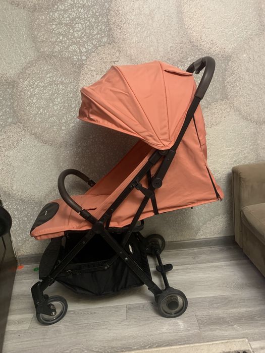 Продам детскую коляску Action