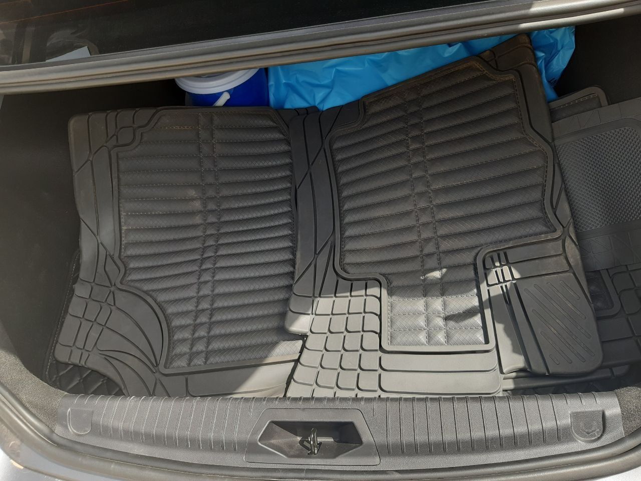 Полик Chery 6pro