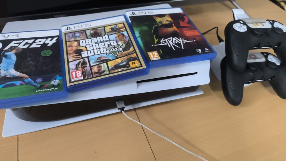PS5  1TB продается
