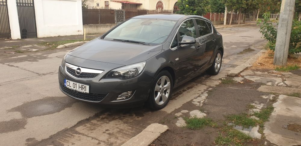 Vând OPEL Astra 1.6 cmc, benzină