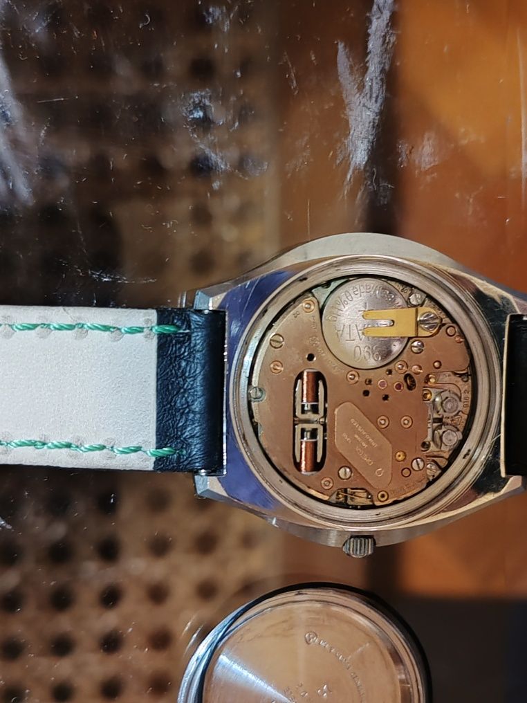 Vând ceas Omega F300 electronic Geneve cronometre