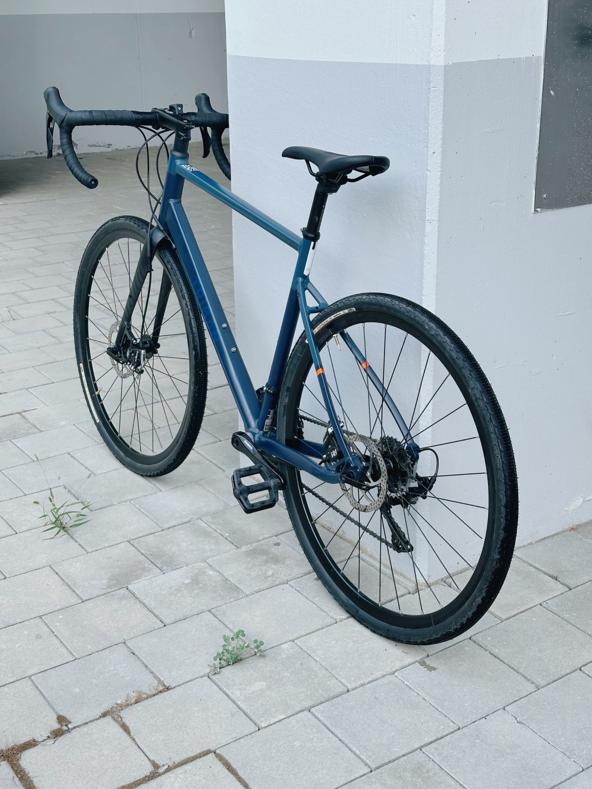 Продавам велосипед Triban RC520 – отлично състояние