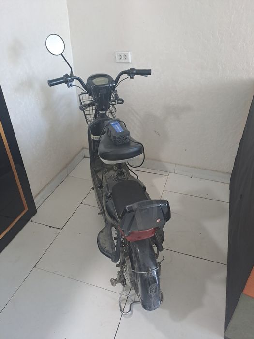 Chontak skuter sotiladi