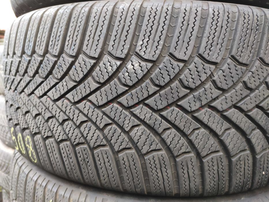 4бр Зимни гуми 225 45 17 - Bridgestone - DOT 2024