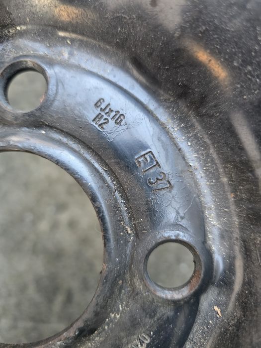 Jante/Roti Renault/Dacia oroginale pe 16