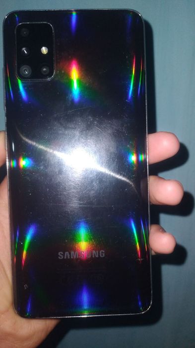 Samsung A51 4/64, holati yaxshi, IMEI klonlangan.
zaryadchisiz
Samsung