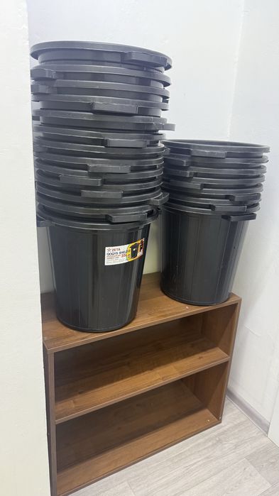 Стилаж,диван,кресло,парта