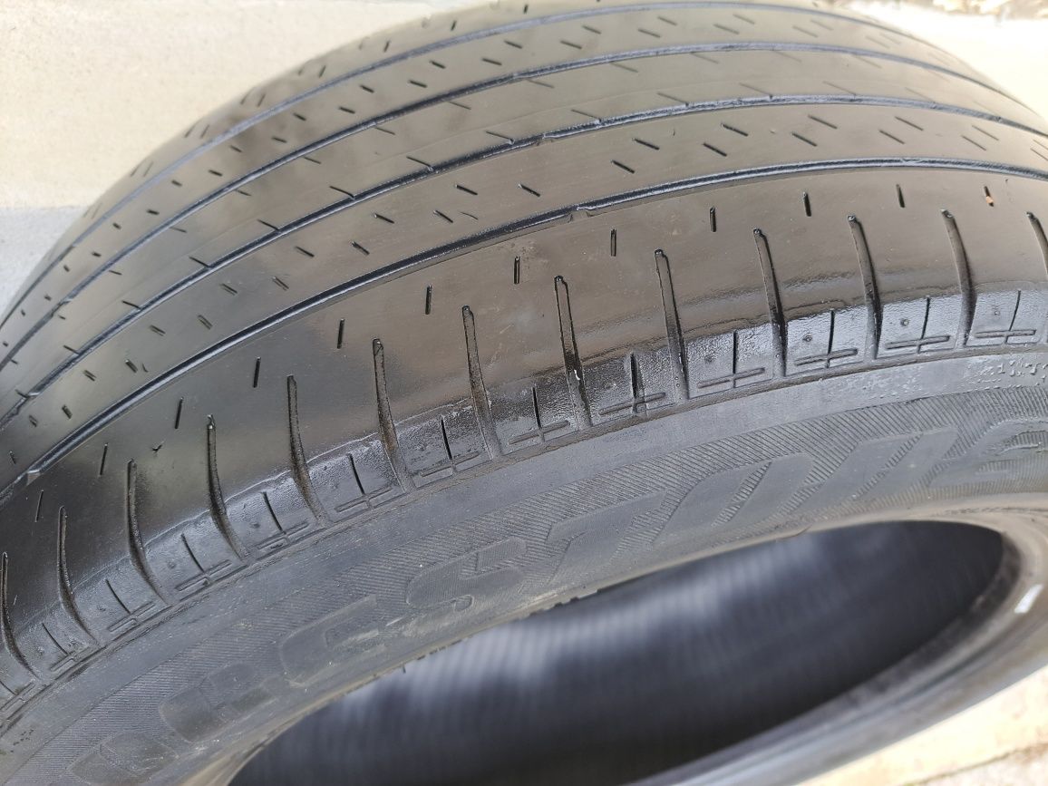 Anvelope vara Bridgestone 225 60 18 - 2 bucăți